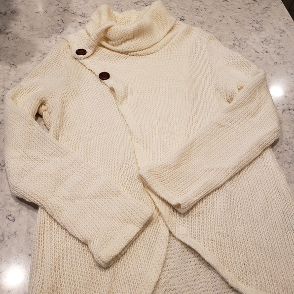 Wonderland By Orange Cowl Neck Overlap Sweater Oversized Small - Picture 9 of 10